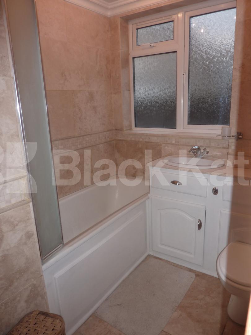 			NEW INSTRUCTION!, 1 Bedroom, 1 bath, 1 reception Flat			 Jeffreys Street, CAMDEN